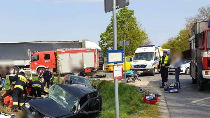 Potworny wypadek 24-letniej katowiczanki z Ligoty. Akurat jechała do lekarza, ale kierowca zlekceważył znak „stop”.