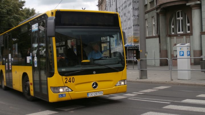 Zarząd Transportu Metropolitalnego przystosowuje niektóre linie autobusowe do nowych regulacji.