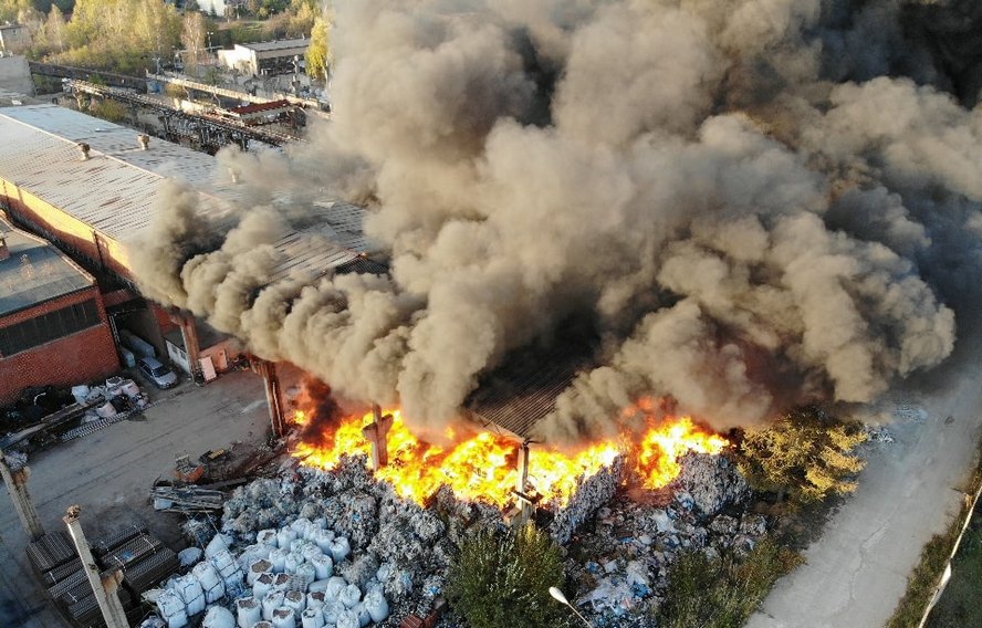 Sensacyjne ustalenia dotyczące ogromnego pożaru w Bytomiu. Jako pierwsi ujawniamy potworne zaniedbanie.