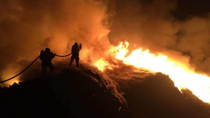 Plaga dużych pożarów w Katowicach. Płonęło wczoraj, płonęło i dziś.