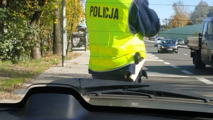 Policja policzyła ilość wykroczeń przekroczenia prędkości, jakie popełniono w tym roku na ulicach Katowic. Piratów drogowych uzbierałoby się na małe miasteczko.