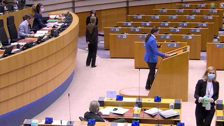 Przemowa Łukasza Kohuta w Parlamencie Europejskim po śląsku była eksperymentem. Jak twierdzi europoseł – udanym.