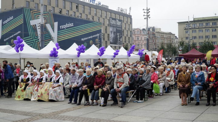 Ponad 52 mln zł na działania na rzecz najstarszych mieszkańców Katowic.