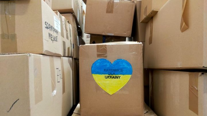 Katowice dla Ukrainy – tony darów, morze wsparcia to podsumowanie miesiąca działań.