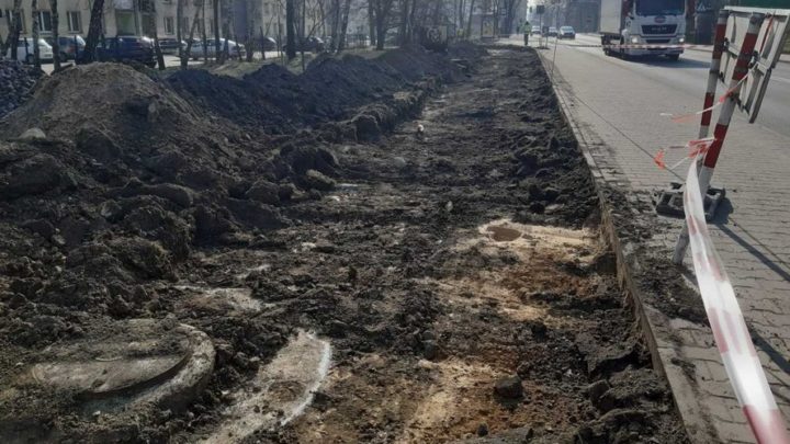 Ruszyła budowa drogi rowerowej łączącej Nikiszowiec z Giszowcem.