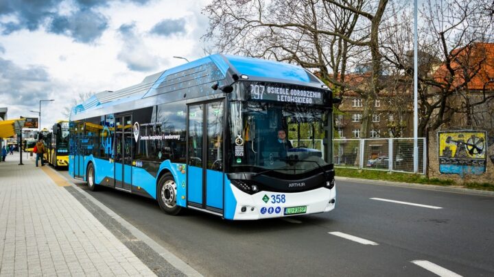 W Katowicach zaczęły się testy autobusu miejskiego na wodór.