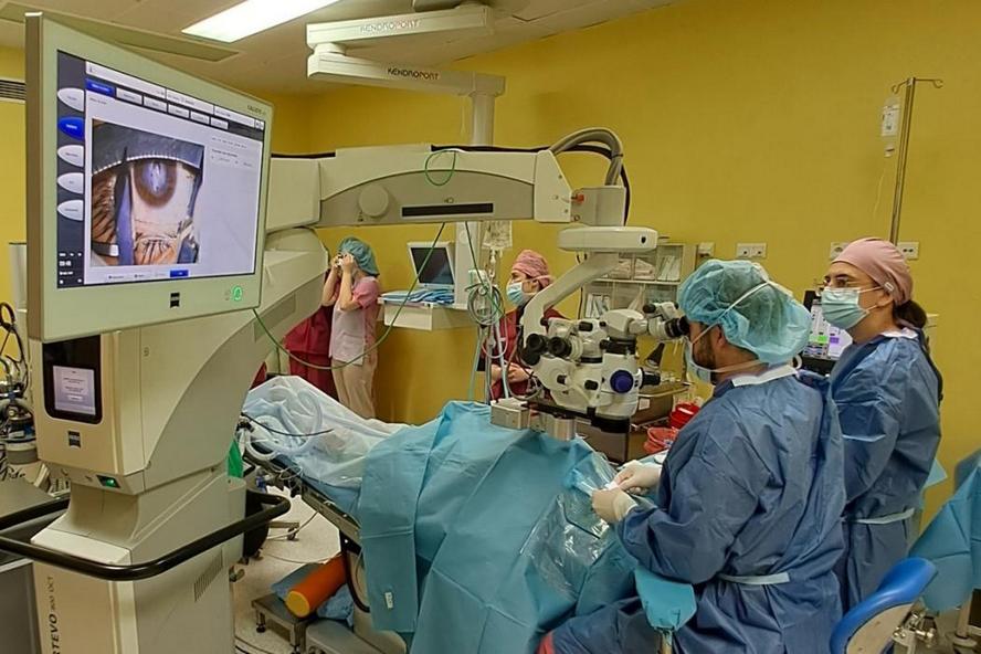 To pierwsza taka operacja oka na świecie. To pierwsza taka operacja oka na świecie.